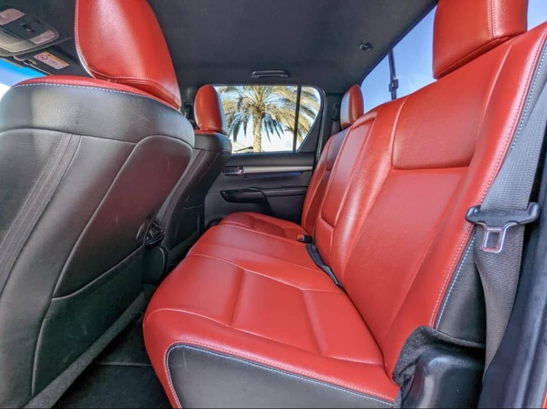 2022 Toyota Hilux 4x4 - Image 5