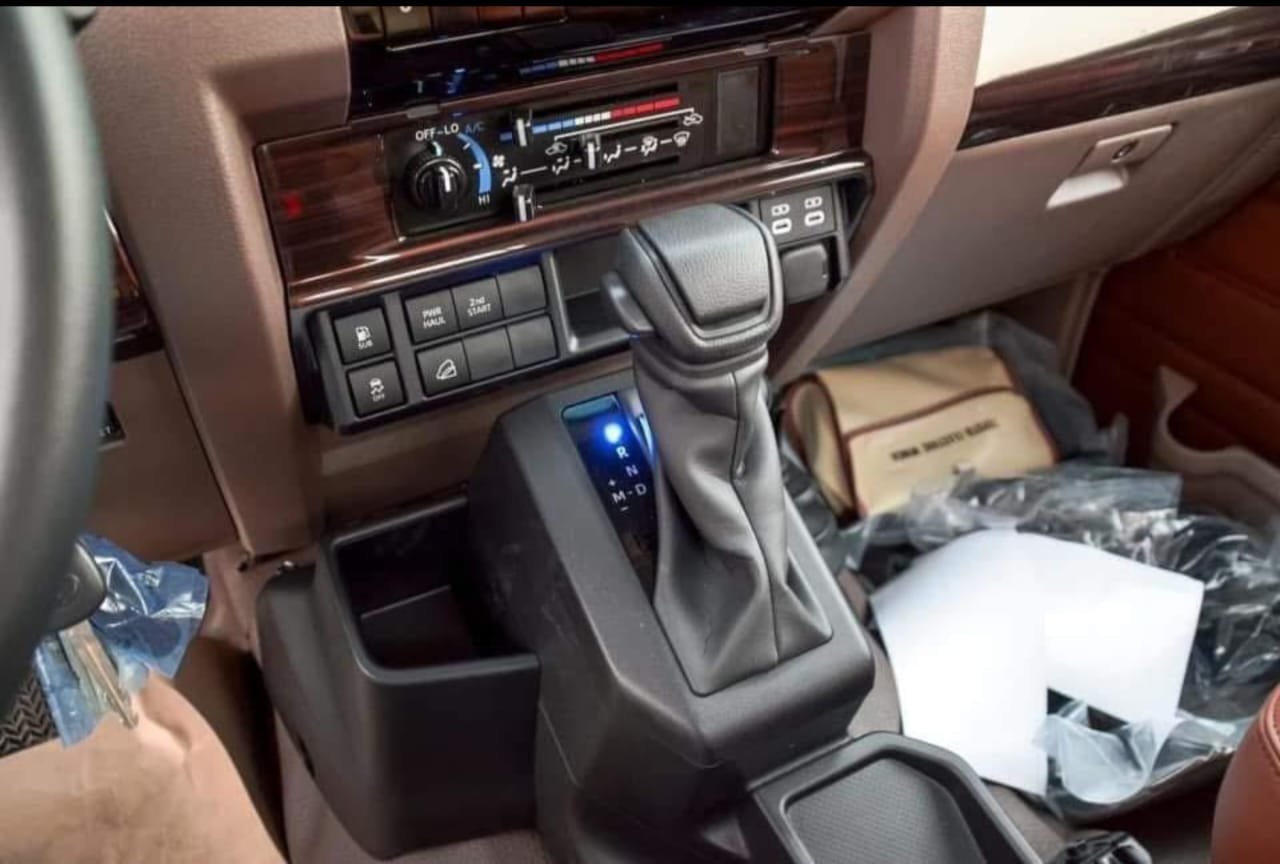 2024 Toyota Land cruiser Pick-up - Image 2