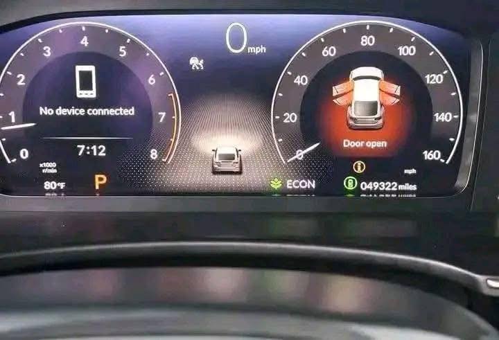 2017 Honda Civic Touring Sedan - Image 11