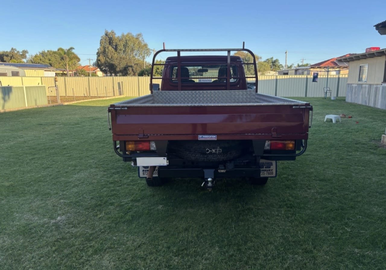 2022 Toyota land cruiser Pick-up, single cab - Image 6