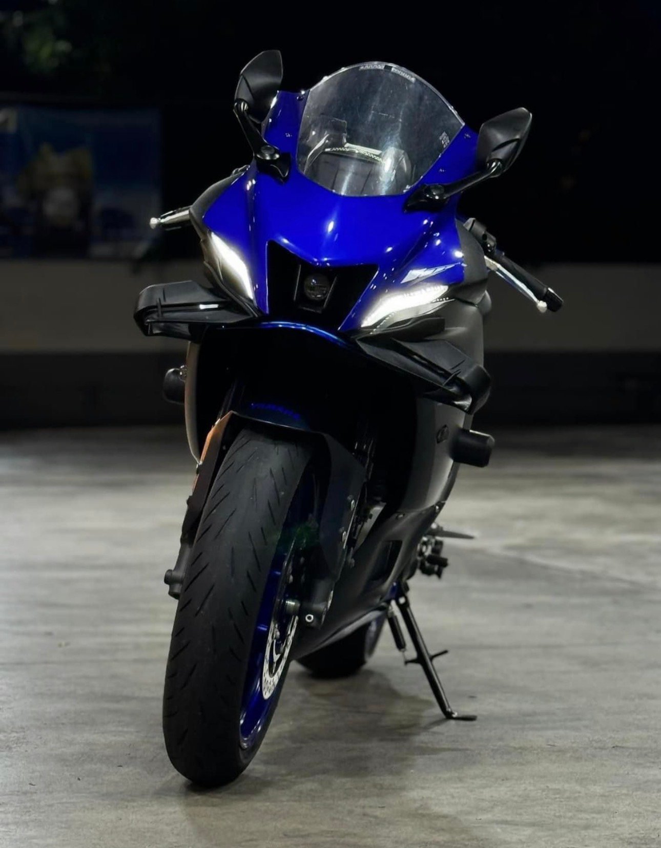 2022 Yamaha R7 - Image 3