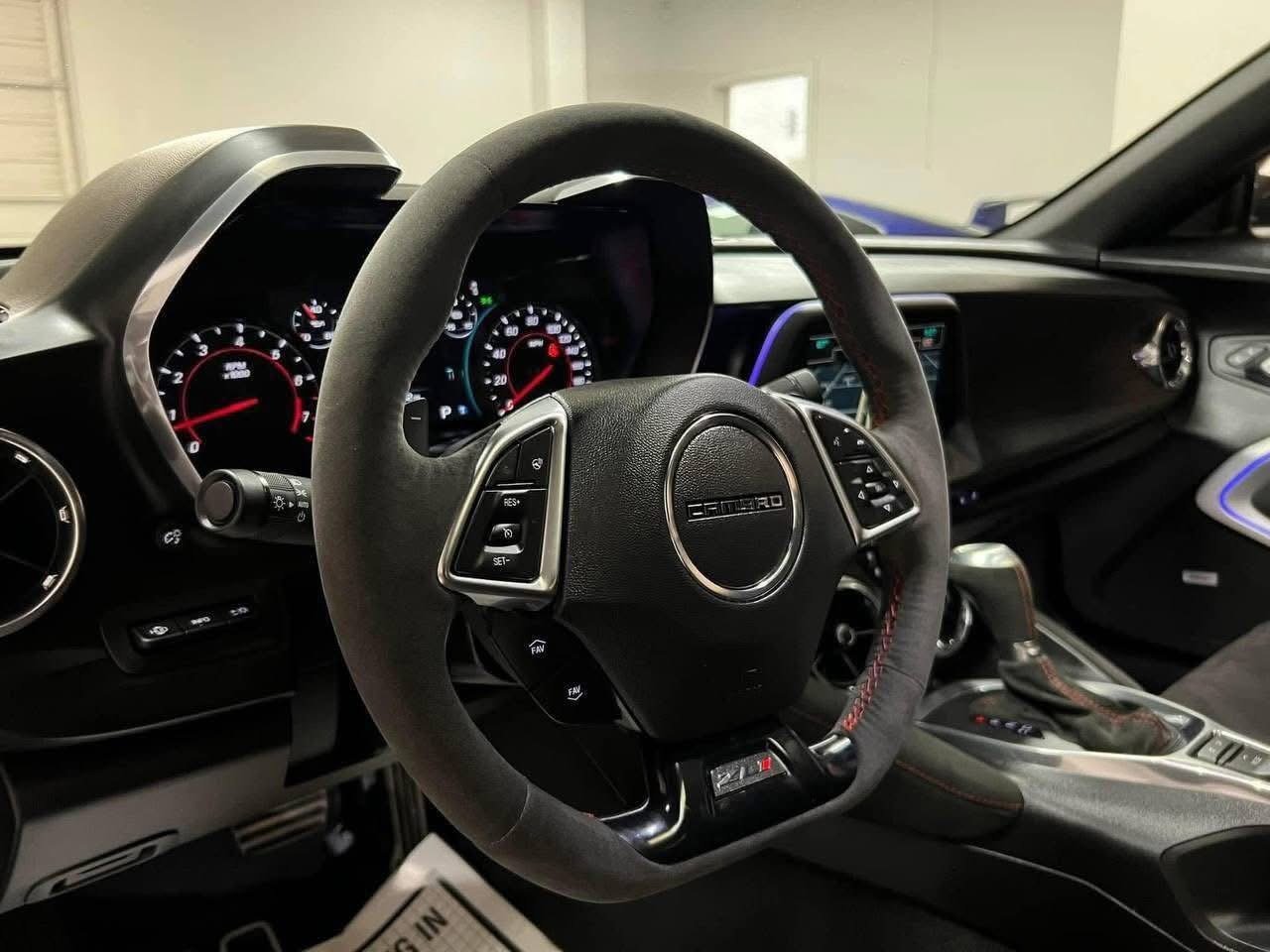 2018 Chevrolet Camaro ZL1 - Image 6
