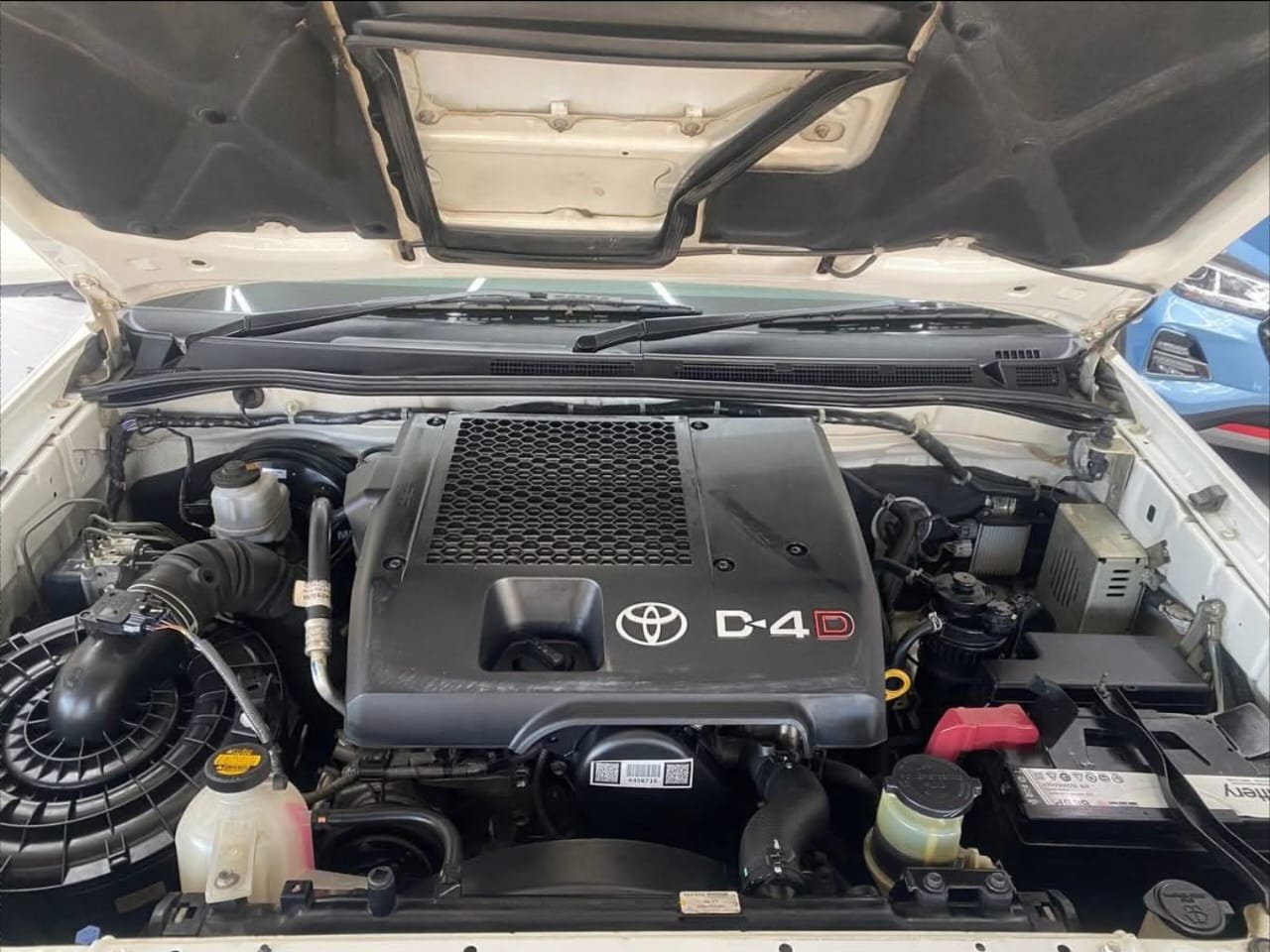 2014 Toyota Hilux Legend 45 3.0D4d Automatic - Image 3