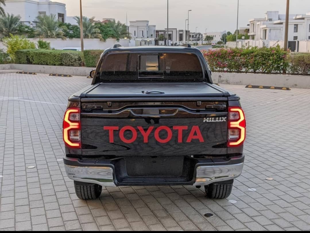 2024 Toyota Hilux Revo - Image 7
