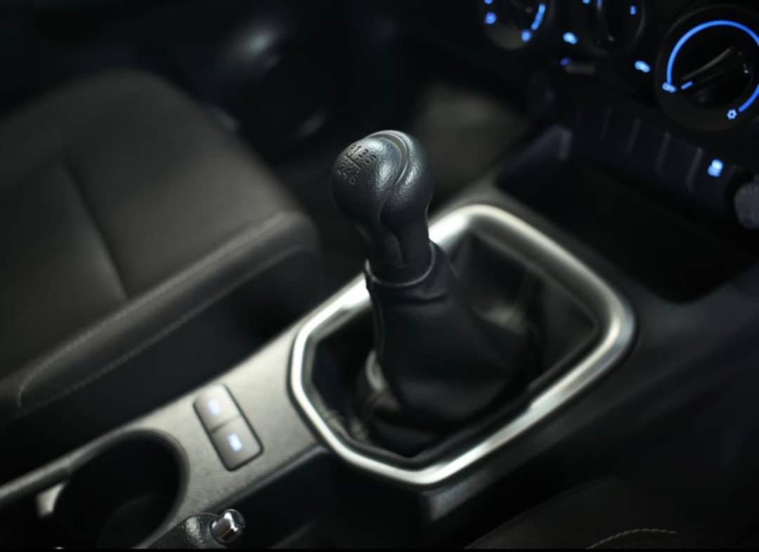2023 Toyota Hilux Revo - Image 3