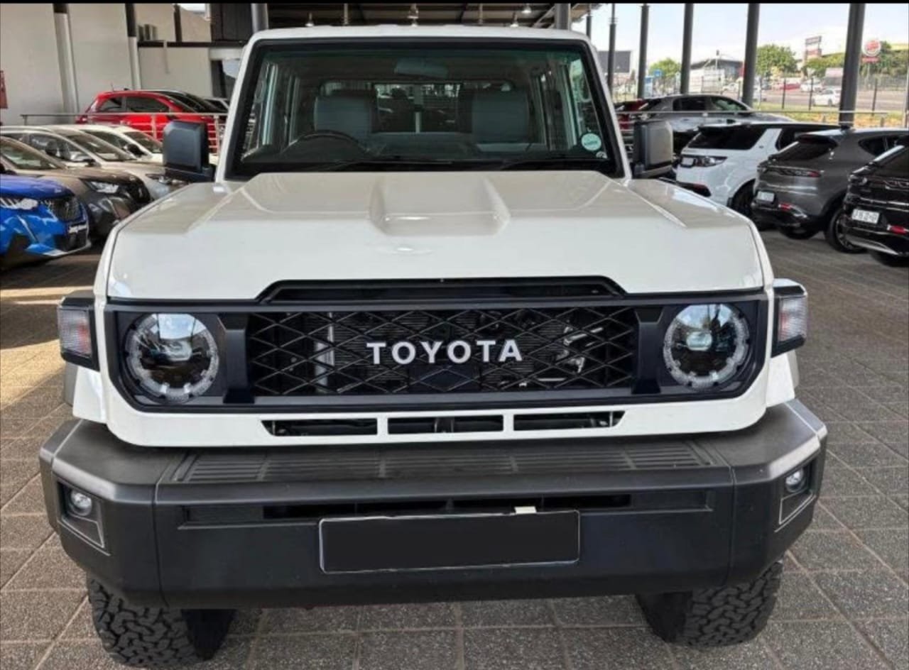 2023 Toyota Land Cruiser Pick-up